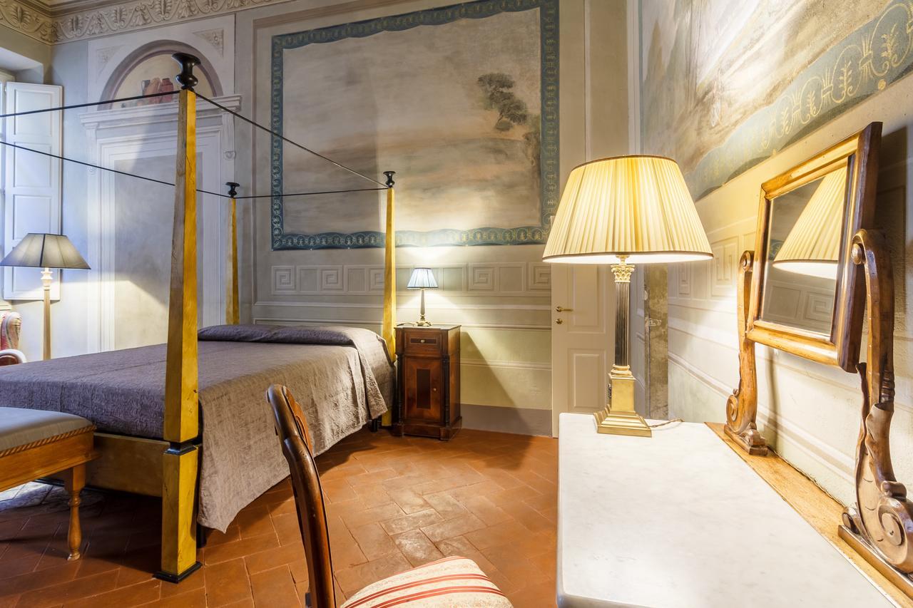 Dimora Storica Palazzo Puccini Pistoia