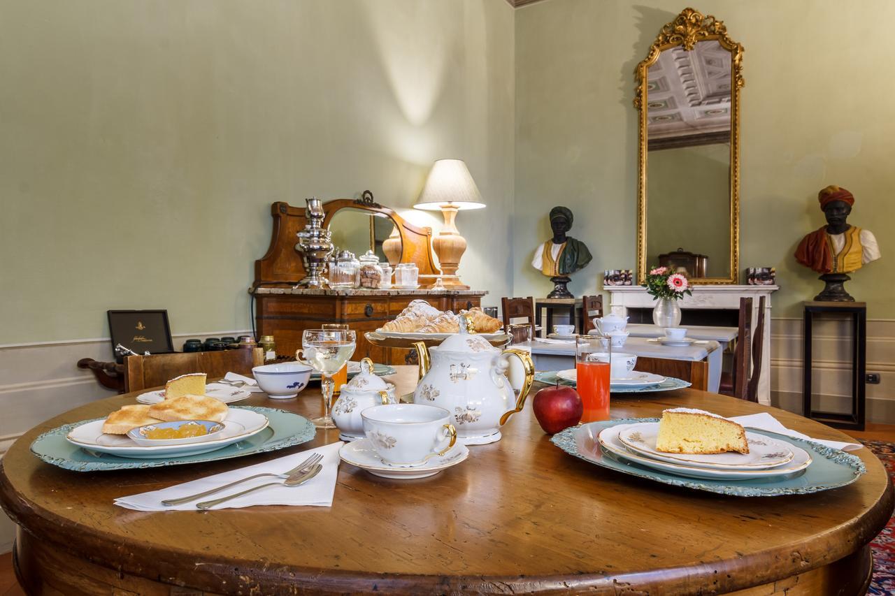 Bed & Breakfast Dimora Storica Palazzo Puccini 3*