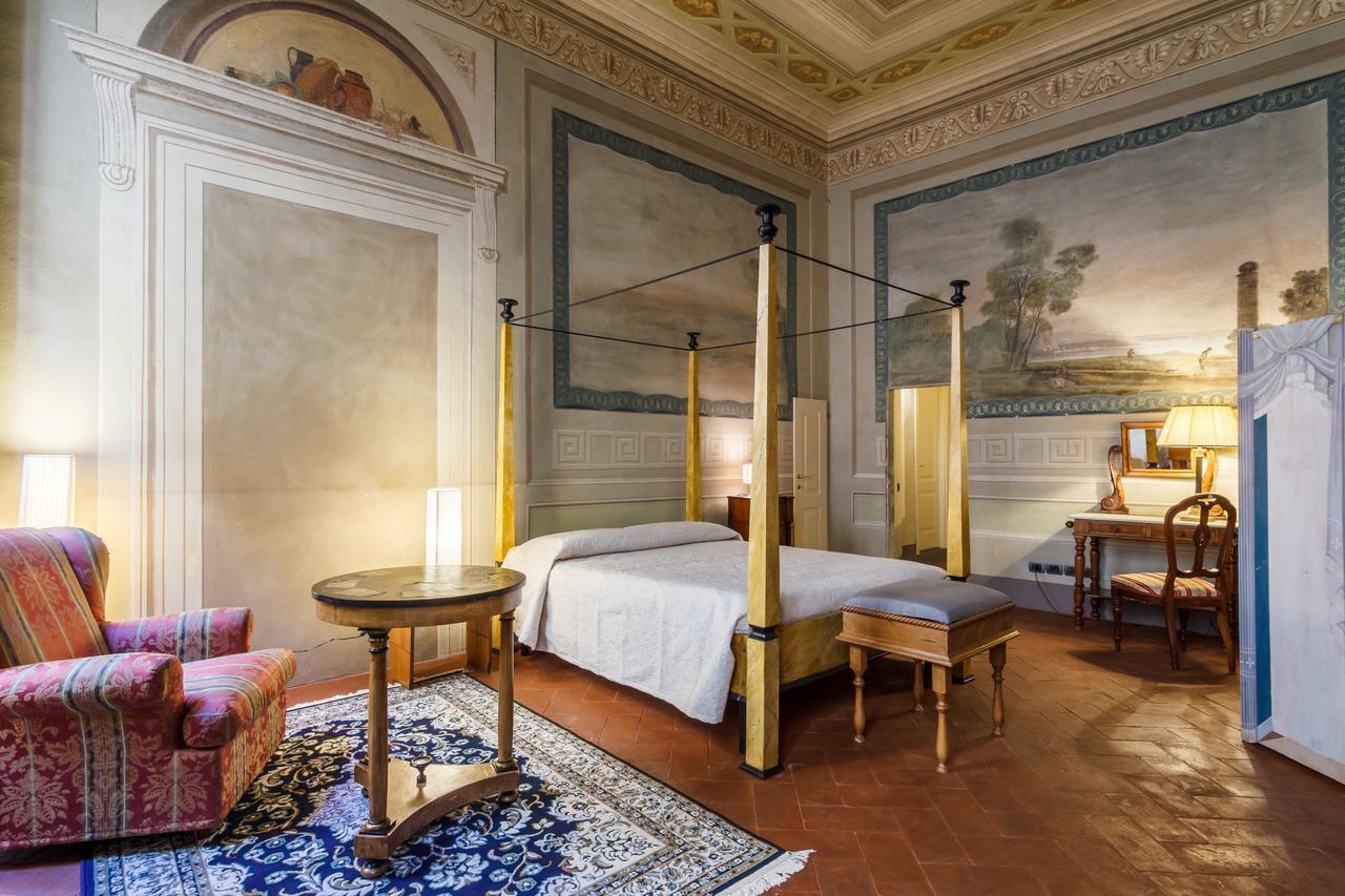 Dimora Storica Palazzo Puccini Pistoia
