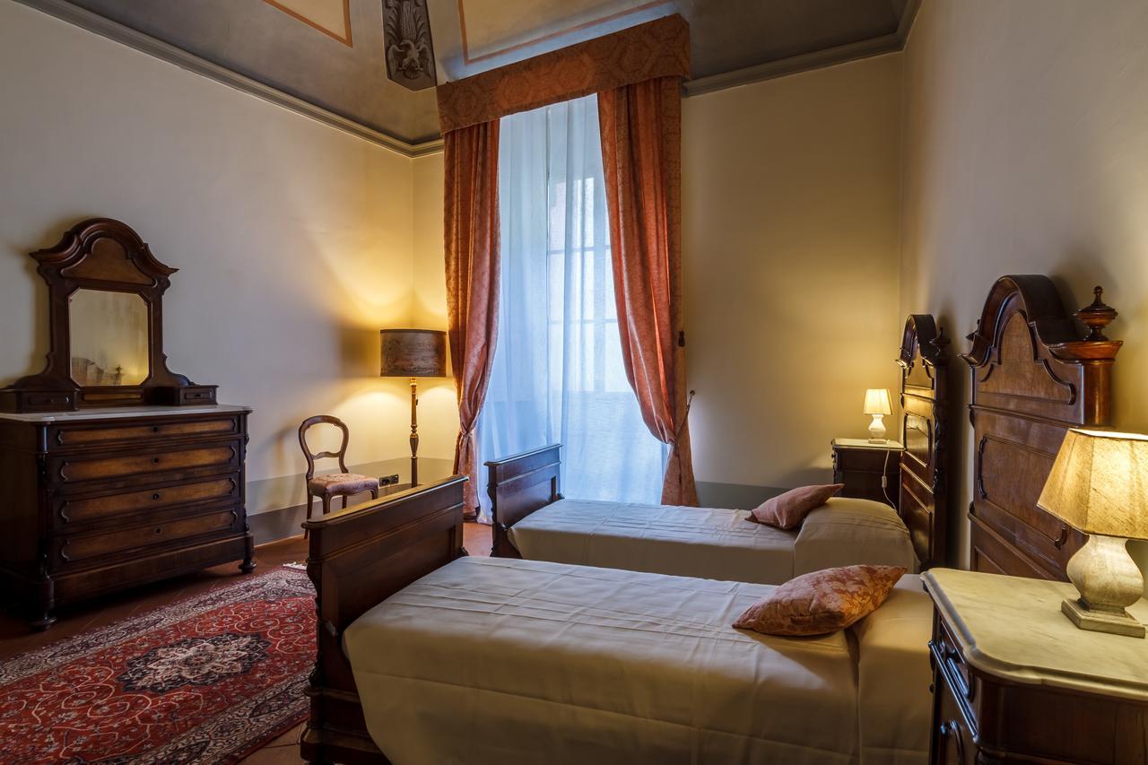 Dimora Storica Palazzo Puccini Bed & Breakfast