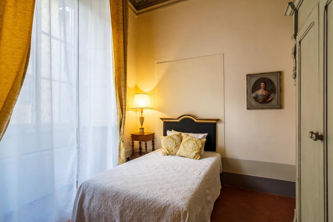 Bed & Breakfast Dimora Storica Palazzo Puccini 3*